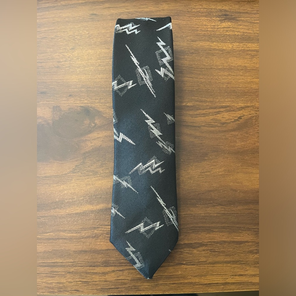 Vintage Nino Foriero Tie with Lightening Bolt Pattern